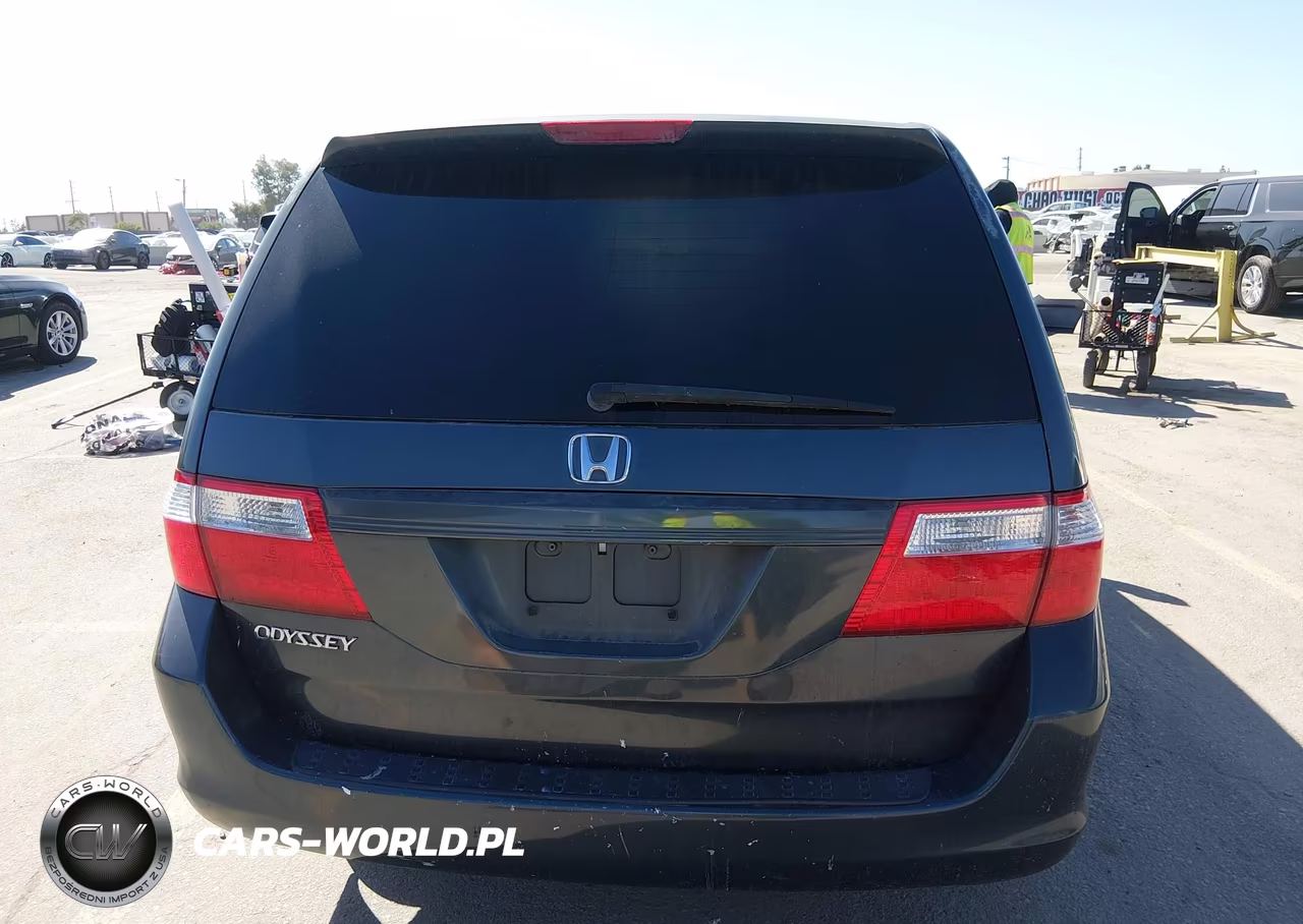 2006 Honda Odyssey Lx VIN:5FNRL38216B011167 - 16