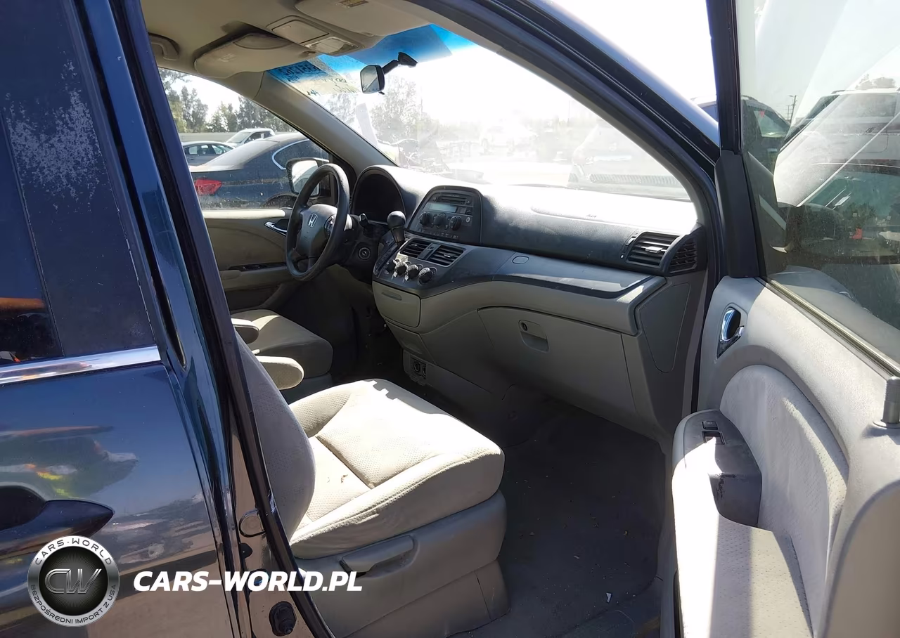2006 Honda Odyssey Lx VIN:5FNRL38216B011167 - 5