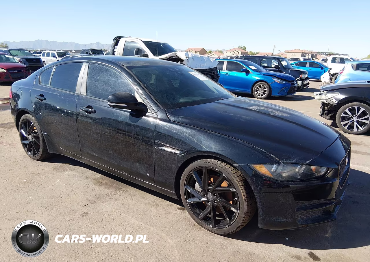 2017 Jaguar Xe 25T Prestige