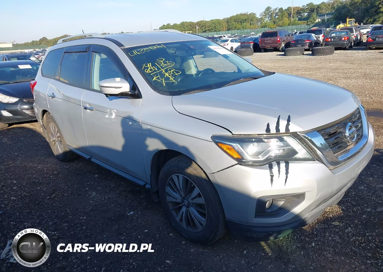 2017 Nissan Pathfinder Sl