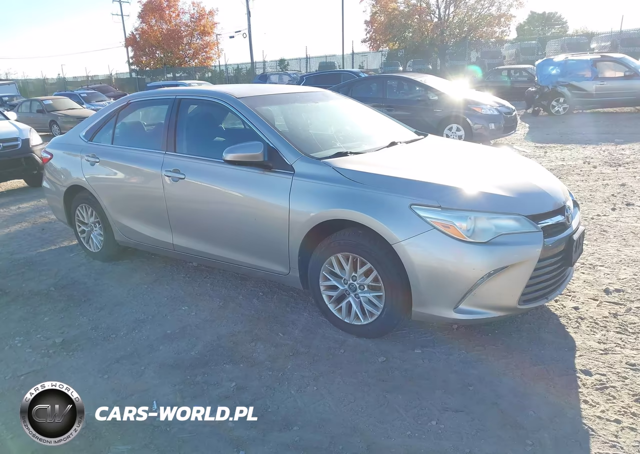 2016 Toyota Camry Le