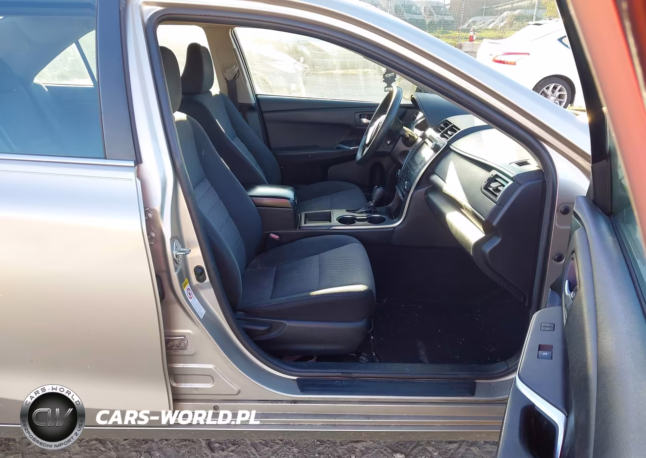 2016 Toyota Camry Le VIN:4T1BF1FK3GU581191 - 5