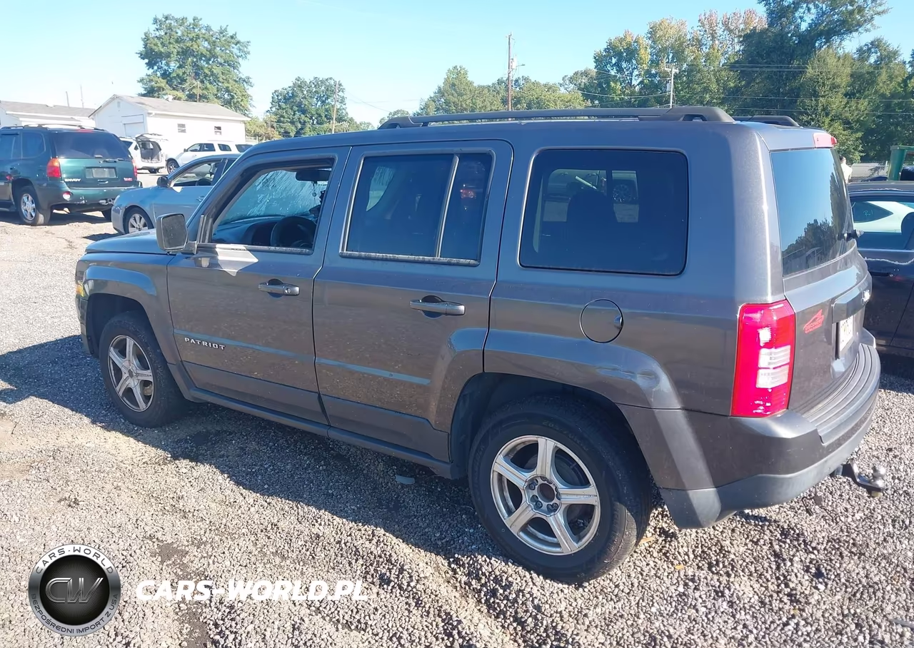 2015 Jeep Patriot Sport VIN:1C4NJPBB8FD358975 - 3