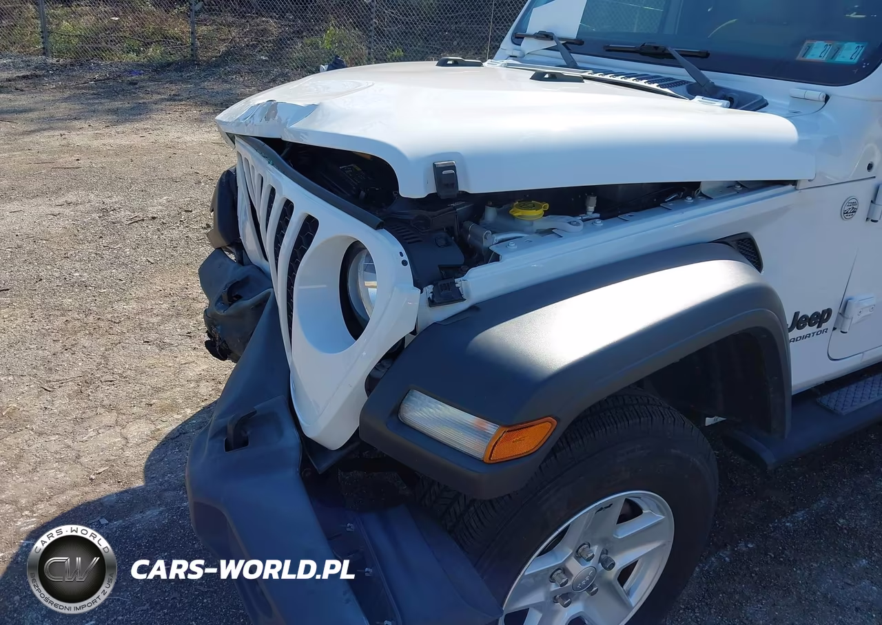 2020 Jeep Gladiator Sport S 4X4 VIN:1C6HJTAG4LL149986 - 18