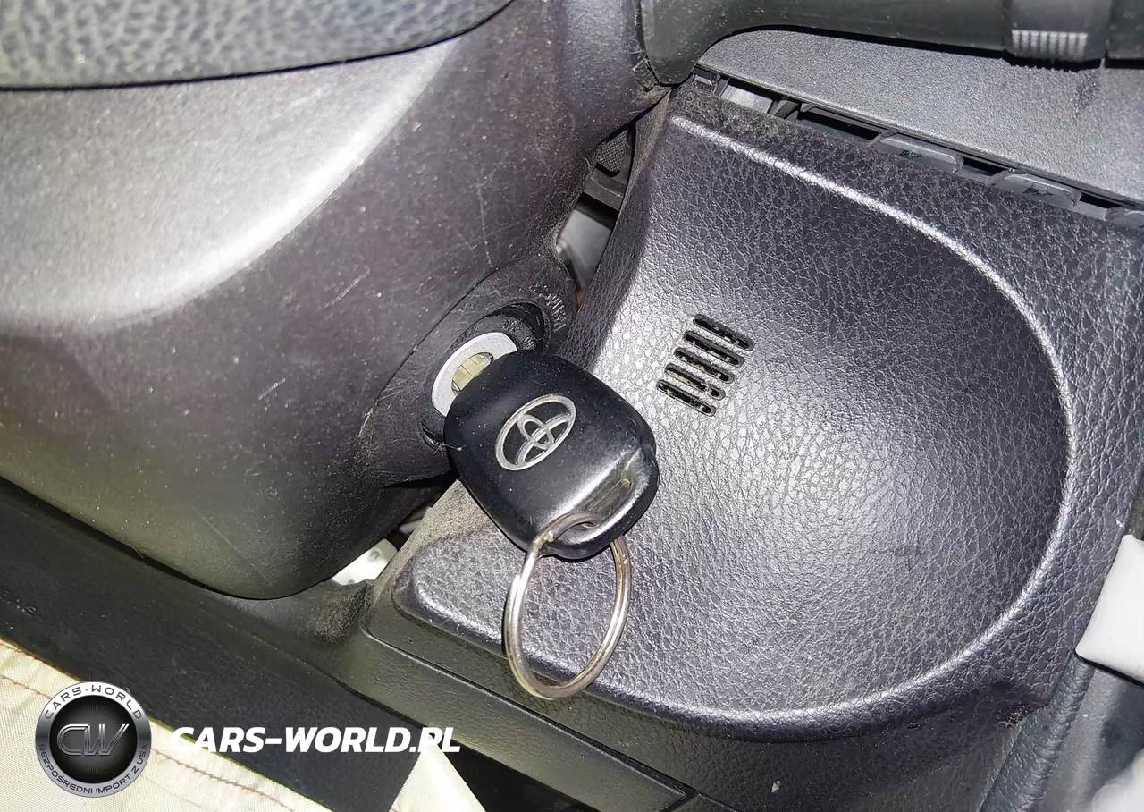 2016 Toyota Corolla Le VIN:2T1BURHE6GC575401 - 7