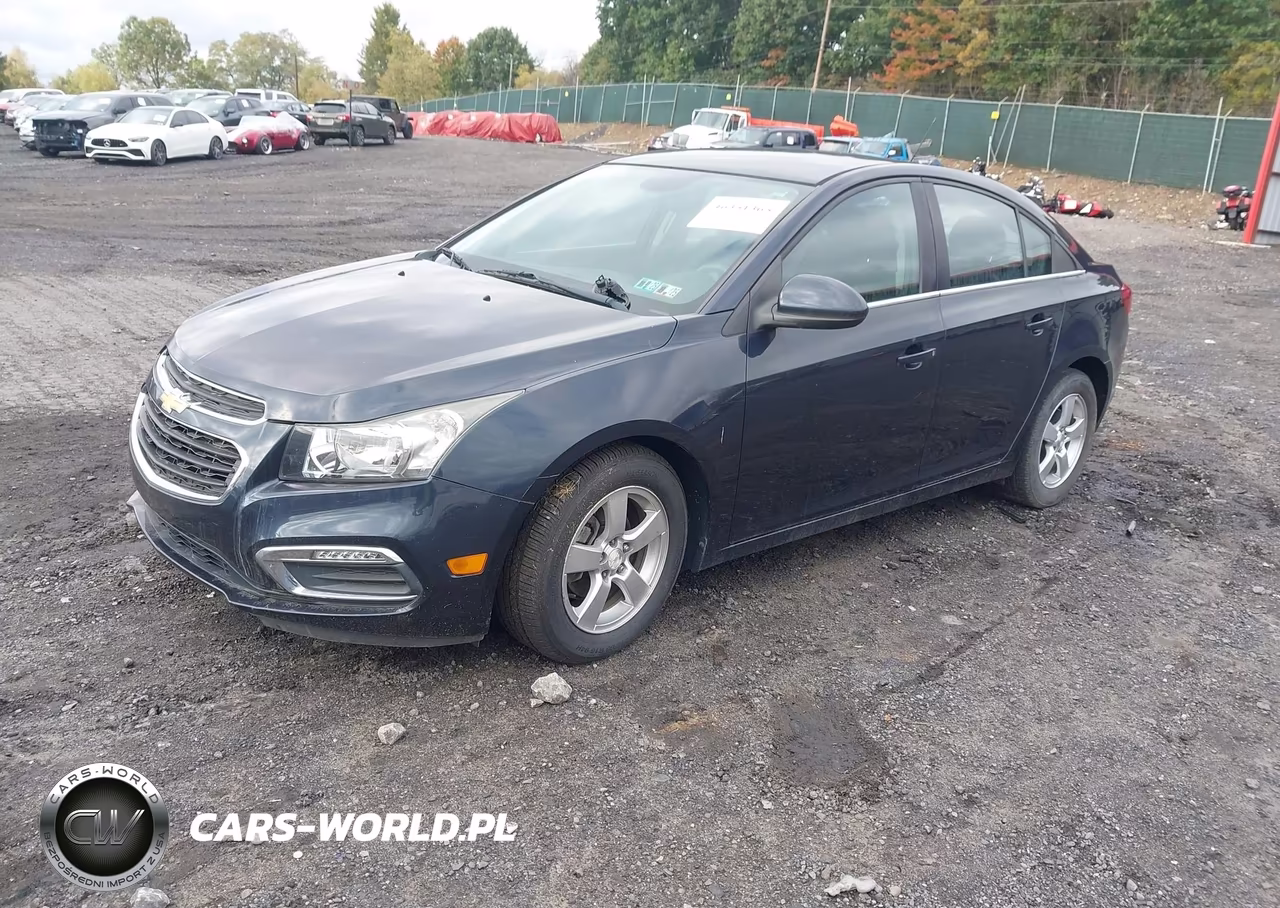 CHEVROLET CRUZE VIN:1G1PC5SB9F7248015 - 2