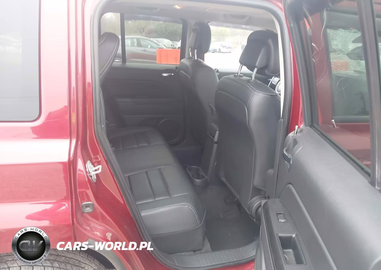2015 Jeep Patriot High Altitude Edition VIN:1C4NJRFB0FD118115 - 8
