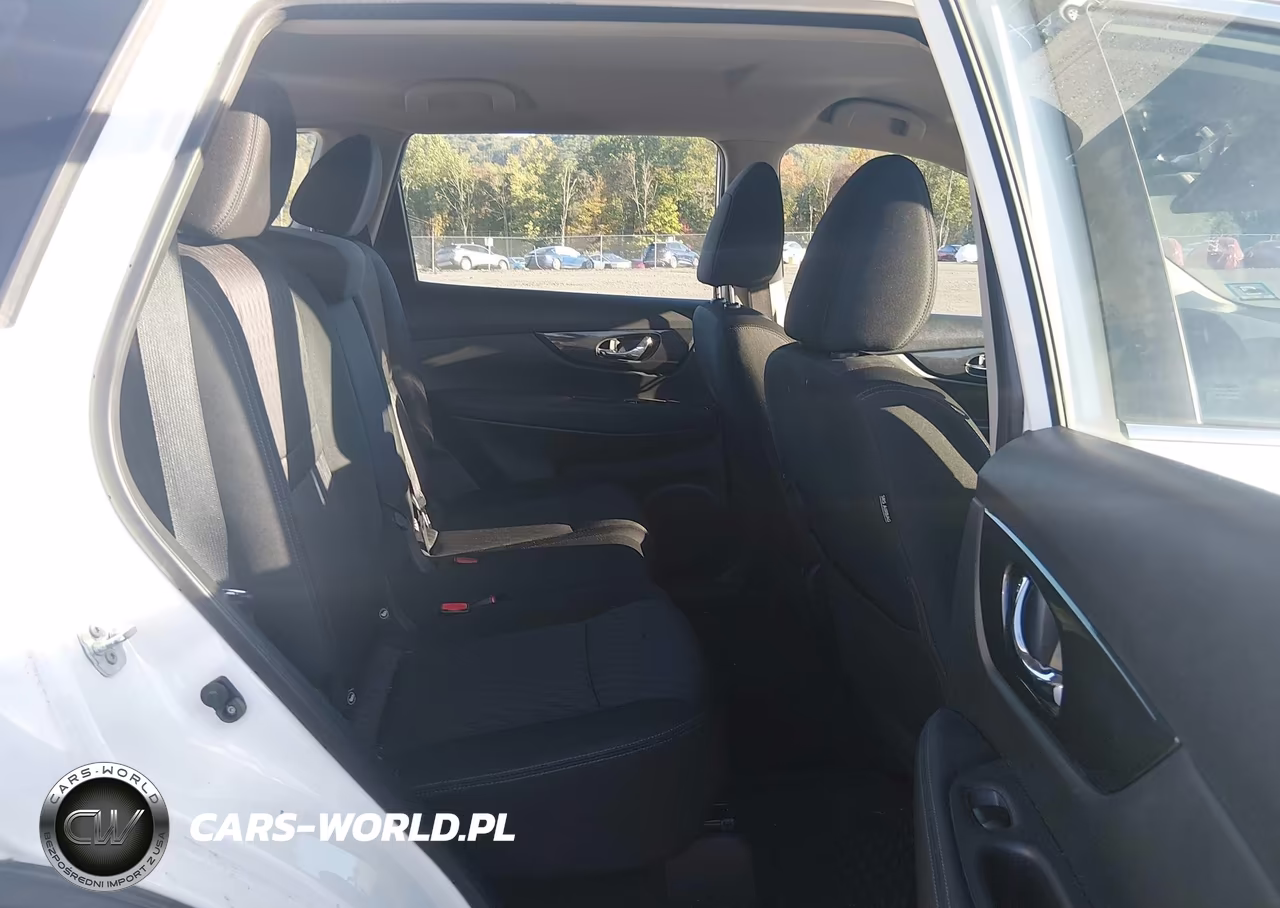 2018 Nissan Rogue S VIN:KNMAT2MV0JP521175 - 8