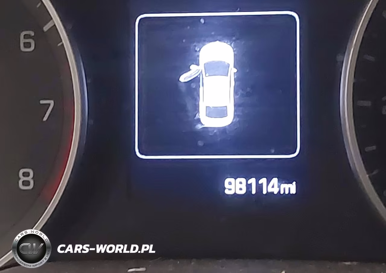 2018 Hyundai Elantra Value Edition VIN:5NPD84LF9JH370465 - 15