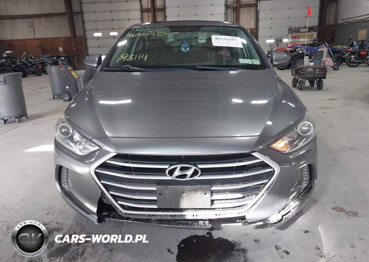 2018 Hyundai Elantra Value Edition VIN:5NPD84LF9JH370465 - 6