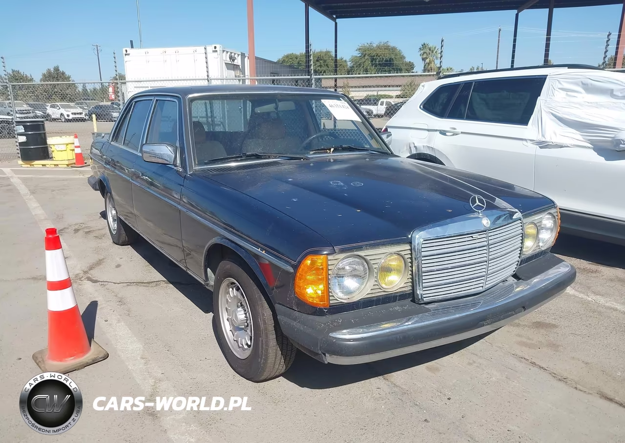 1983 Mercedes-Benz 240 D – zdjęcie 1 z 11