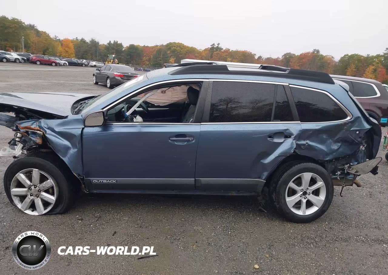 2014 Subaru Outback 2.5I Premium VIN:4S4BRBCCXE3224491 - 15