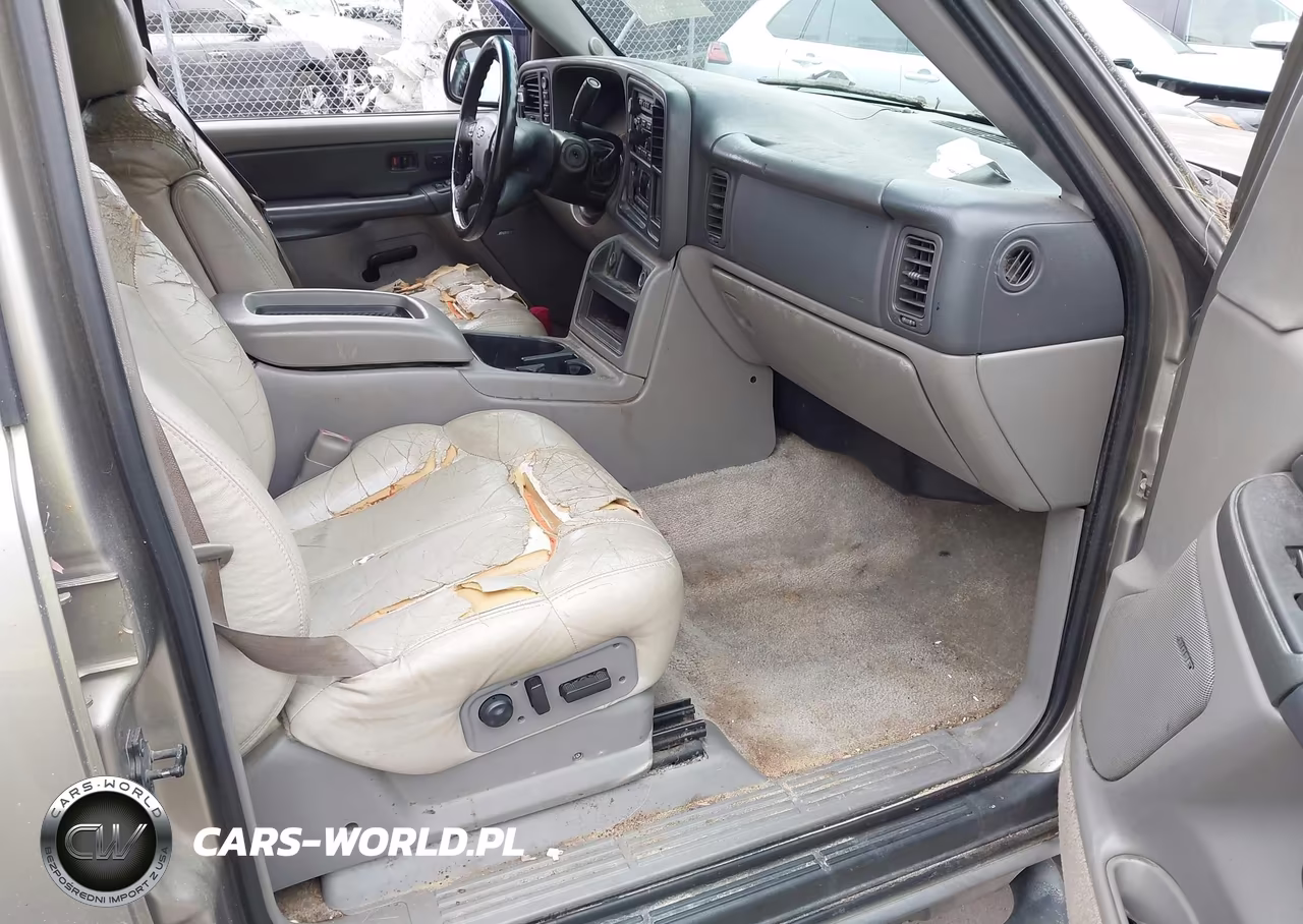 2003 Chevrolet Suburban 1500 Z71 VIN:3GNFK16Z23G251996 - 5