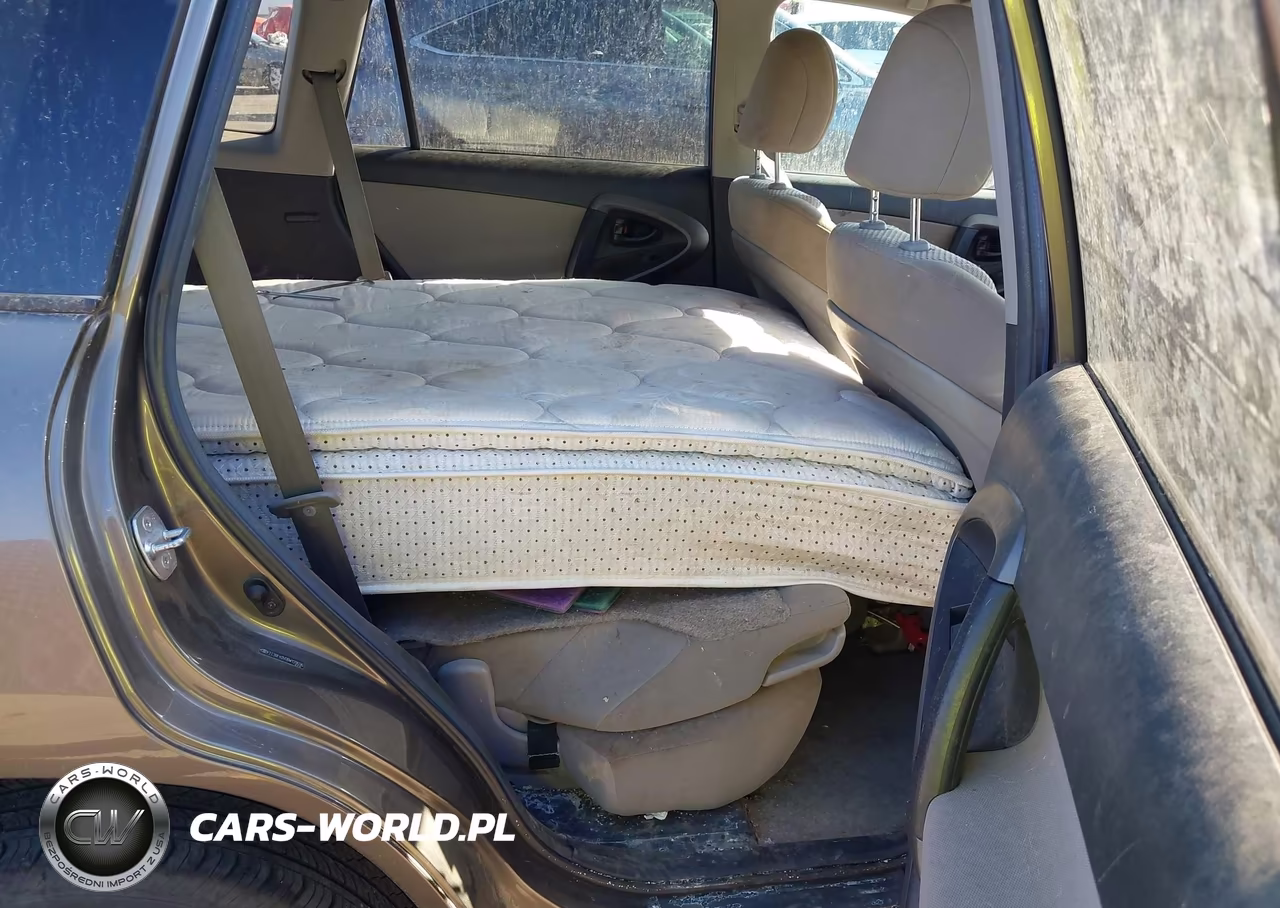 2011 Toyota Rav4 VIN:2T3BF4DV0BW129696 - 8