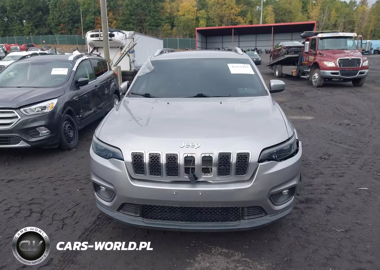 2019 Jeep Cherokee Latitude Plus 4X4 VIN:1C4PJMLN0KD189223 - 12