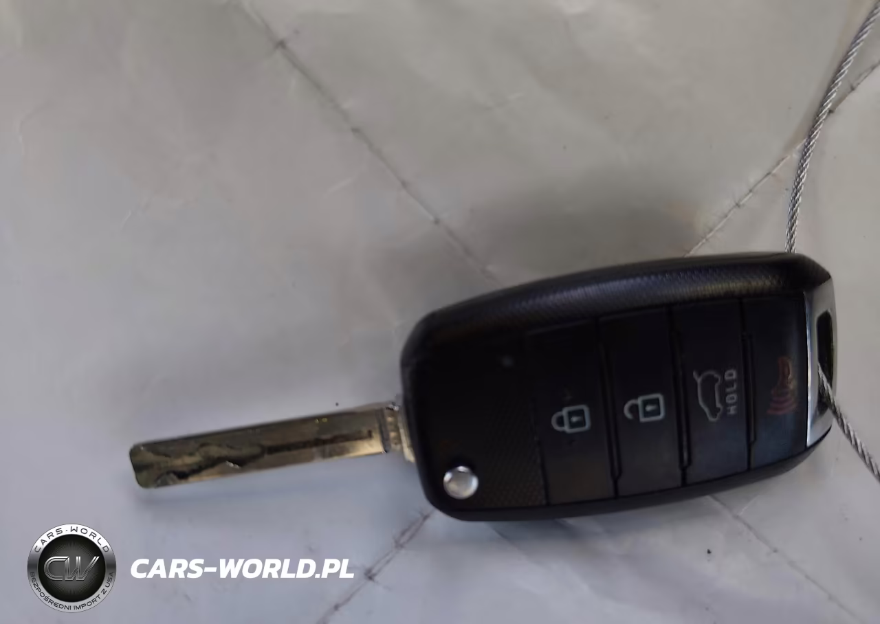 2016 Kia Soul + VIN:KNDJP3A51G7240235 - 11