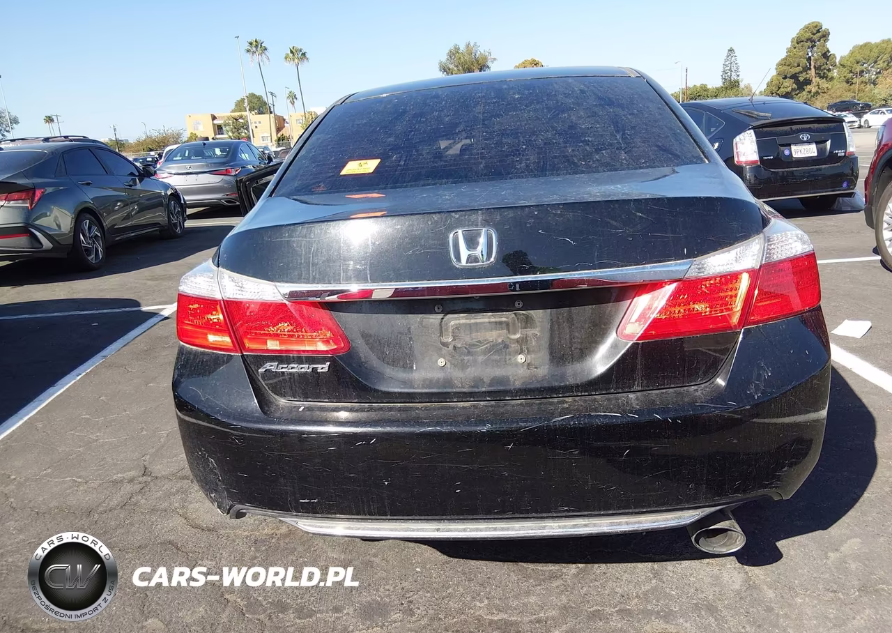 2015 Honda Accord Lx VIN:1HGCR2F31FA105313 - 16
