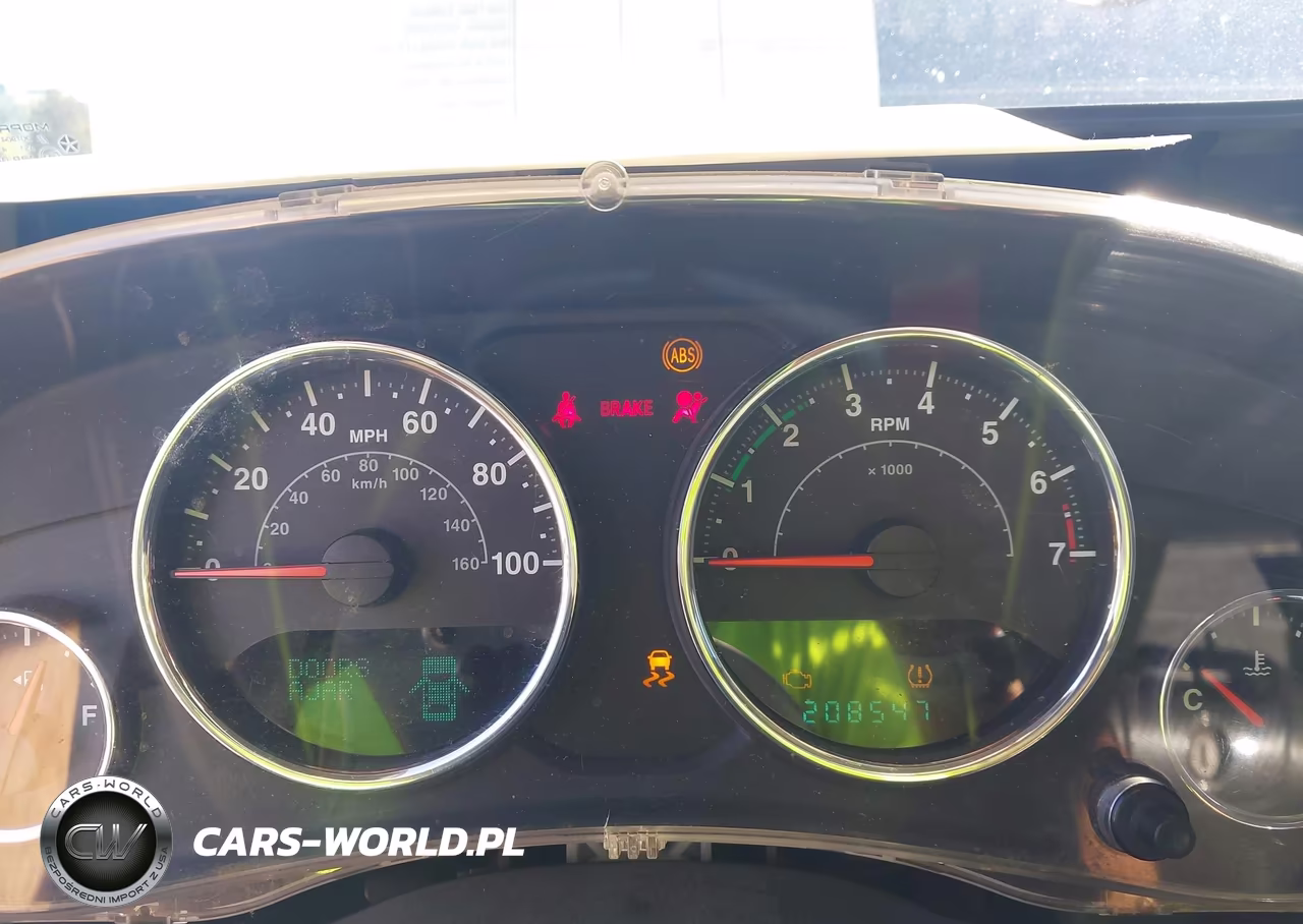 2012 Jeep Wrangler Unlimited Sport VIN:1C4HJWDG7CL182597 - 7