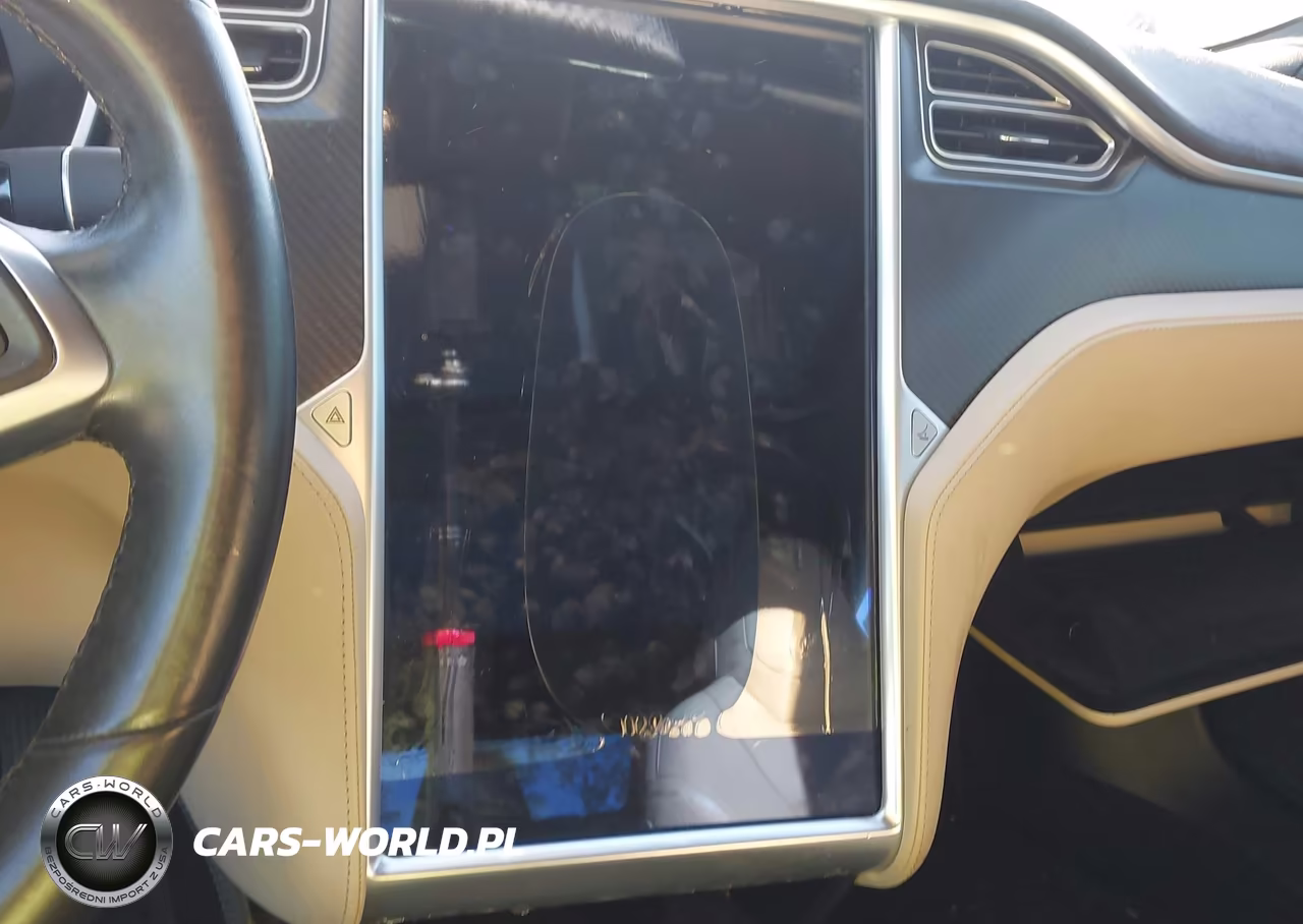2015 Tesla Model S 70D-85D-P85D VIN:5YJSA1E21FF111057 - 18