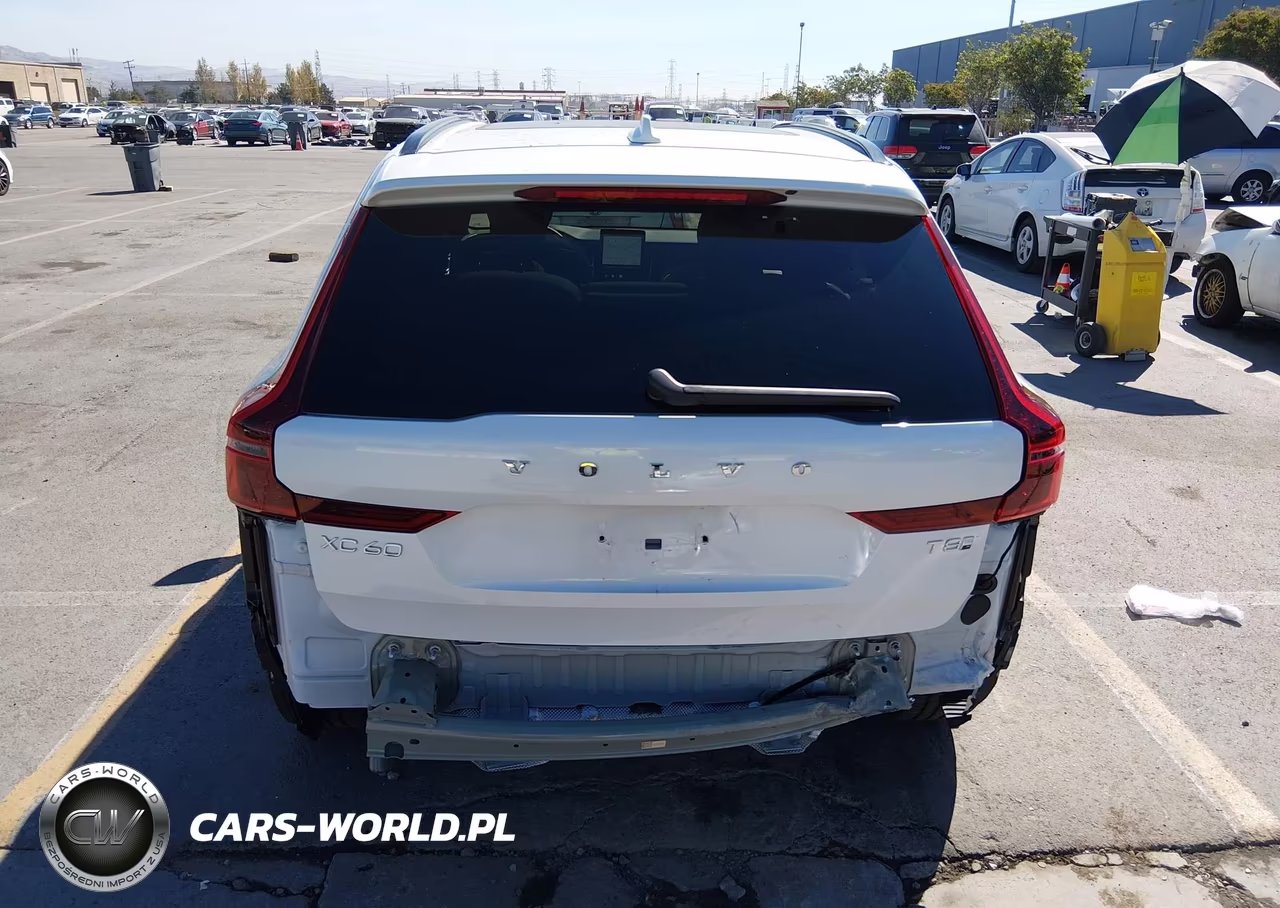 2026 Volvo Xc60 Plug-In Hybrid Plus, T8 Awd Electric-Gasoline, Dark VIN:YV4H60RC9T1468058 - 17