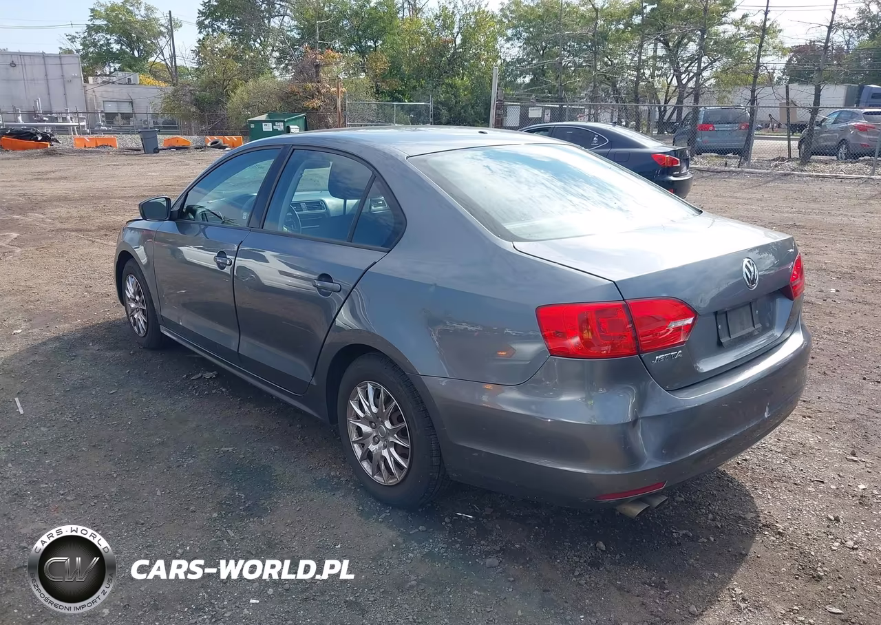 2014 Volkswagen Jetta 2.0L S VIN:3VW2K7AJ1EM256734 - 3