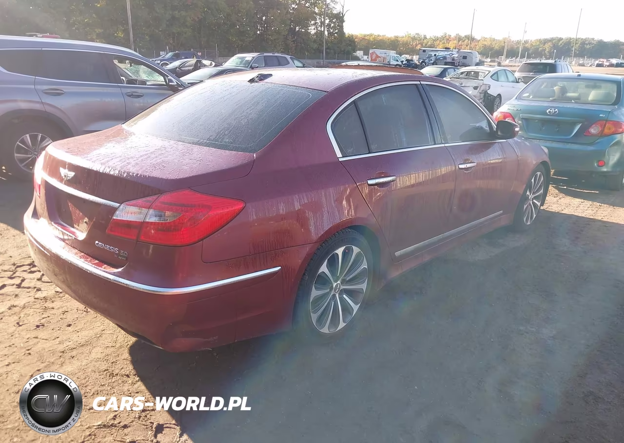2013 Hyundai Genesis 5.0 R-Spec VIN:KMHGC4DH8DU227914 - 4