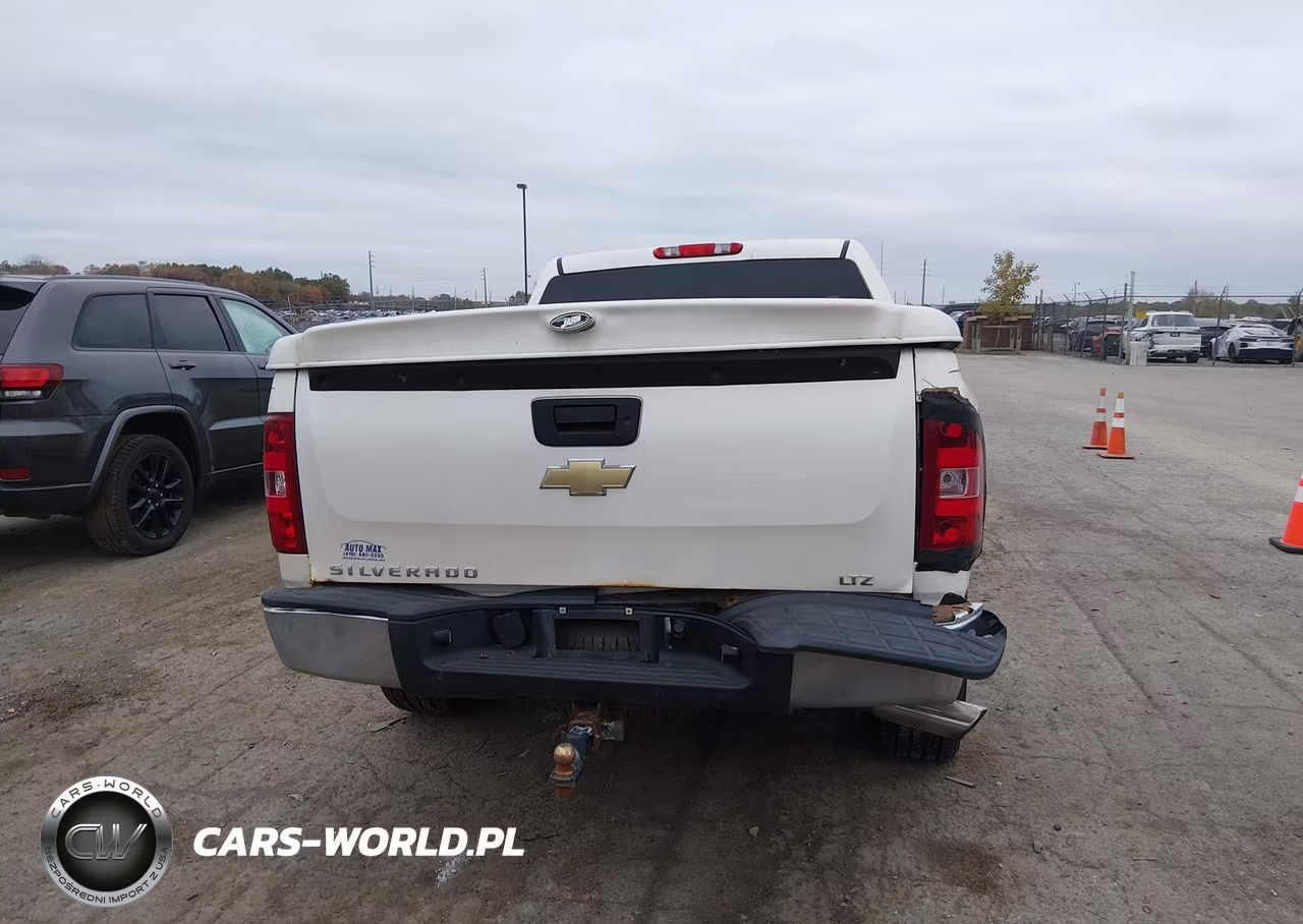 2010 Chevrolet Silverado 1500 Ltz VIN:3GCRKTE33AG283612 - 16