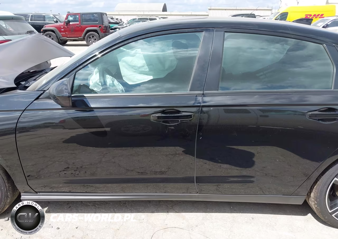 2026 Honda Accord Hybrid Sport VIN:1HGCY2F57TA053055 - 15