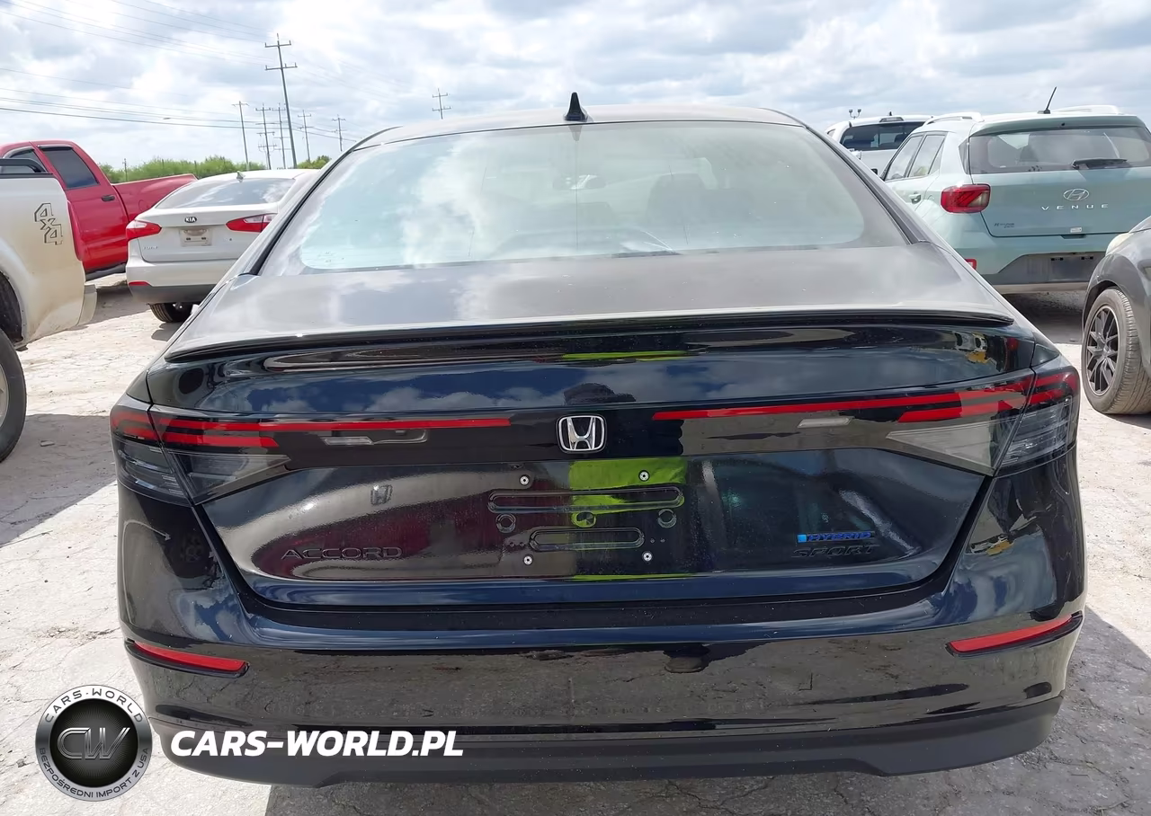 2026 Honda Accord Hybrid Sport VIN:1HGCY2F57TA053055 - 17