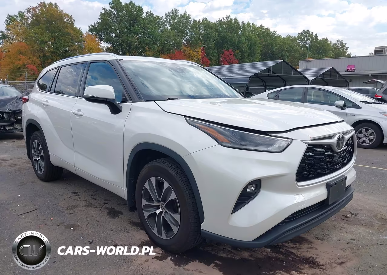2021 Toyota Highlander Xle