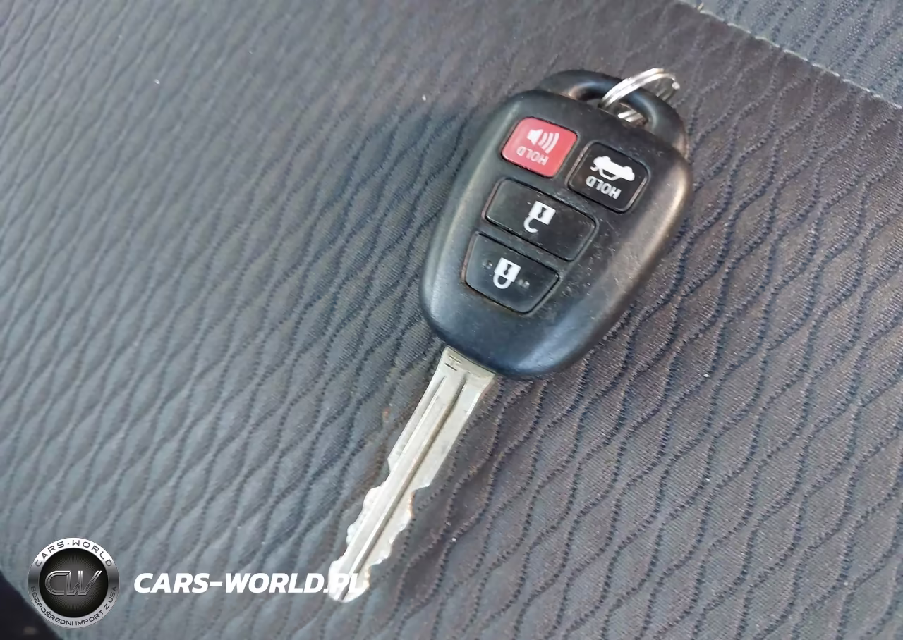 2017 Toyota Corolla Le VIN:5YFBURHE9HP727611 - 11