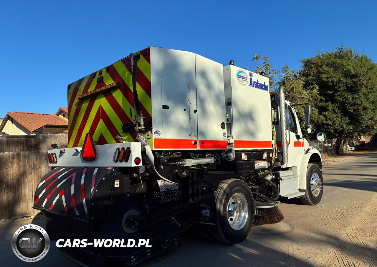 2024 Freightliner M2 106 VIN:1FVACXFE1RHVC9916 - 3