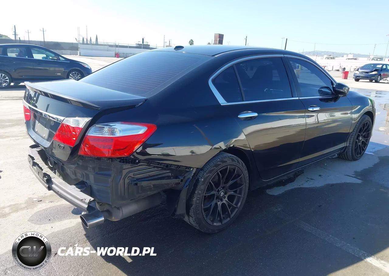 2015 Honda Accord Ex-L V-6 VIN:1HGCR3F89FA014372 - 4