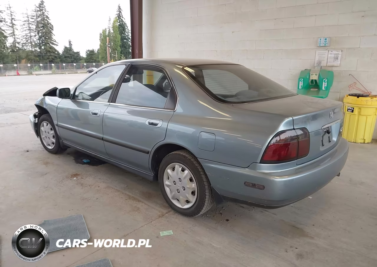 1996 Honda Accord Lx-Ex VIN:1HGCD5635TA129898 - 3