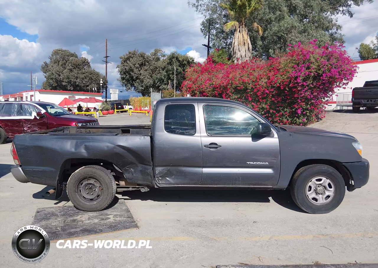 2011 Toyota Tacoma VIN:5TFTX4CN2BX005797 - 13