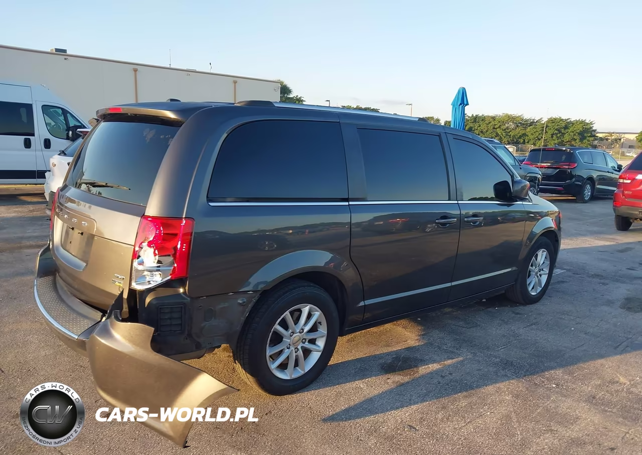 2019 Dodge Grand Caravan Sxt VIN:2C4RDGCG4KR759630 - 17