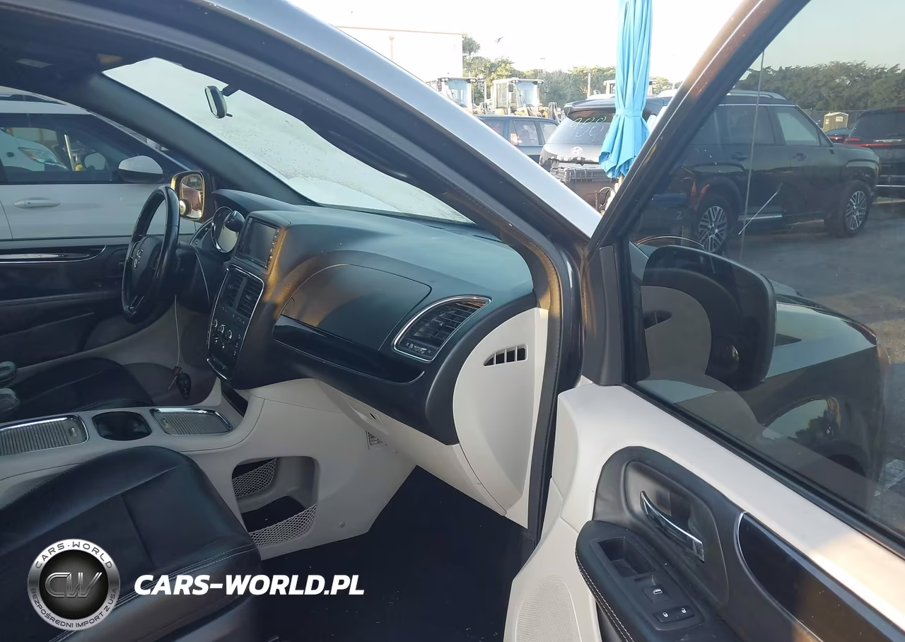 2019 Dodge Grand Caravan Sxt VIN:2C4RDGCG4KR759630 - 5