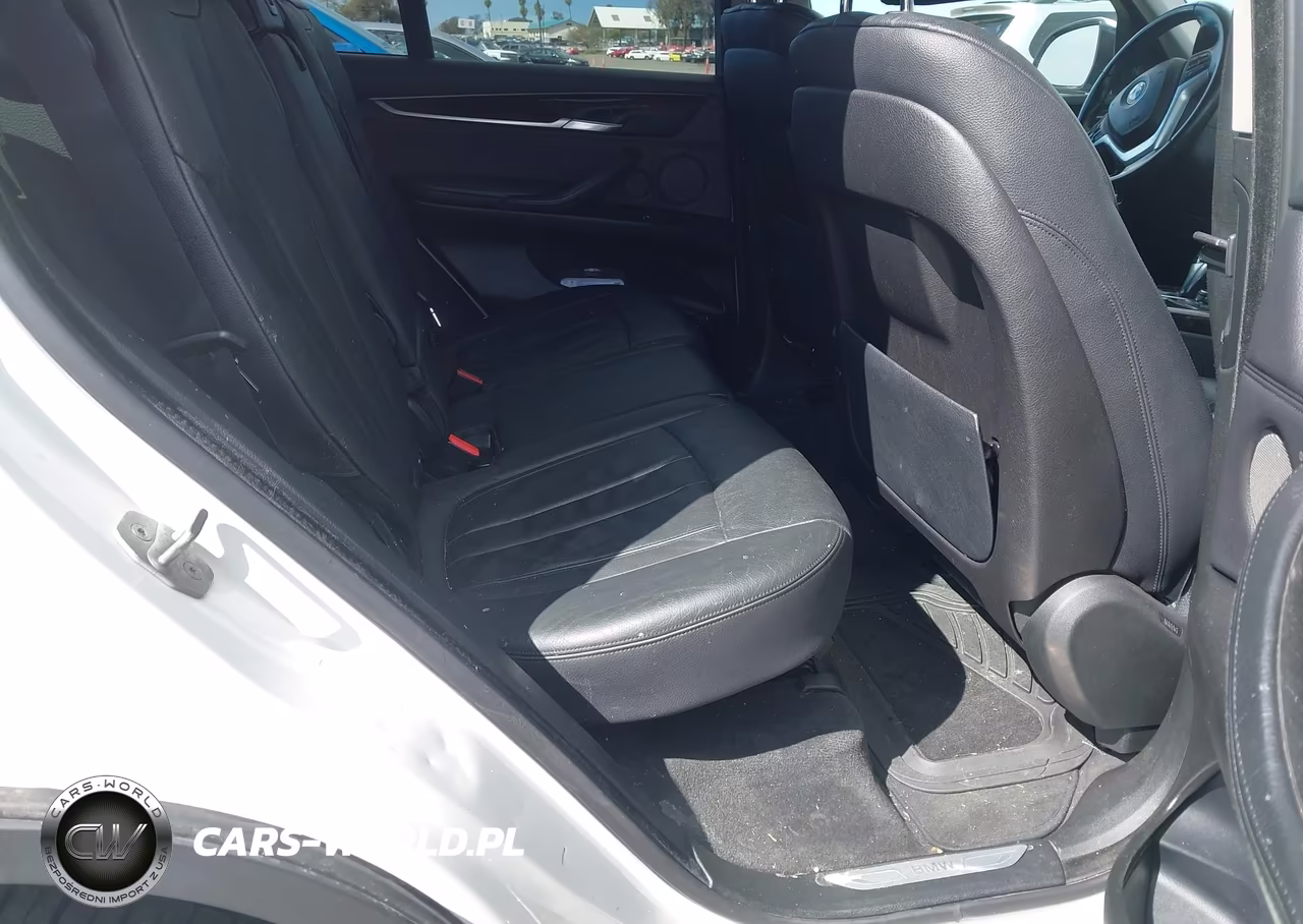 2015 BMW X5 xDrive35D VIN:5UXKS4C50F0J97664 - 8