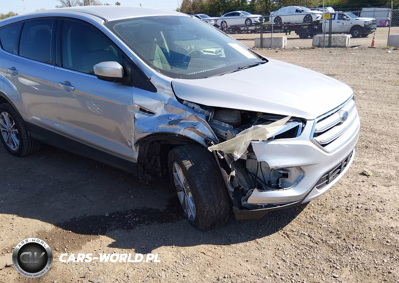 2017 Ford Escape Se VIN:1FMCU9GD0HUE68034 - 6