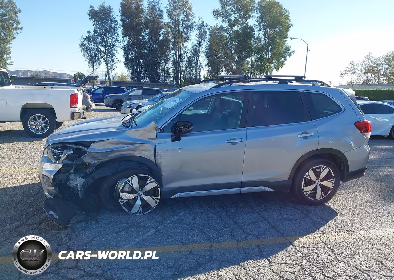2021 Subaru Forester Touring VIN:JF2SKAXC8MH465689 - 14