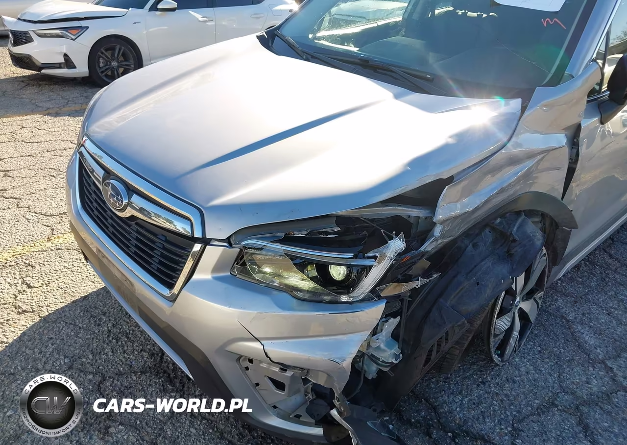2021 Subaru Forester Touring VIN:JF2SKAXC8MH465689 - 18