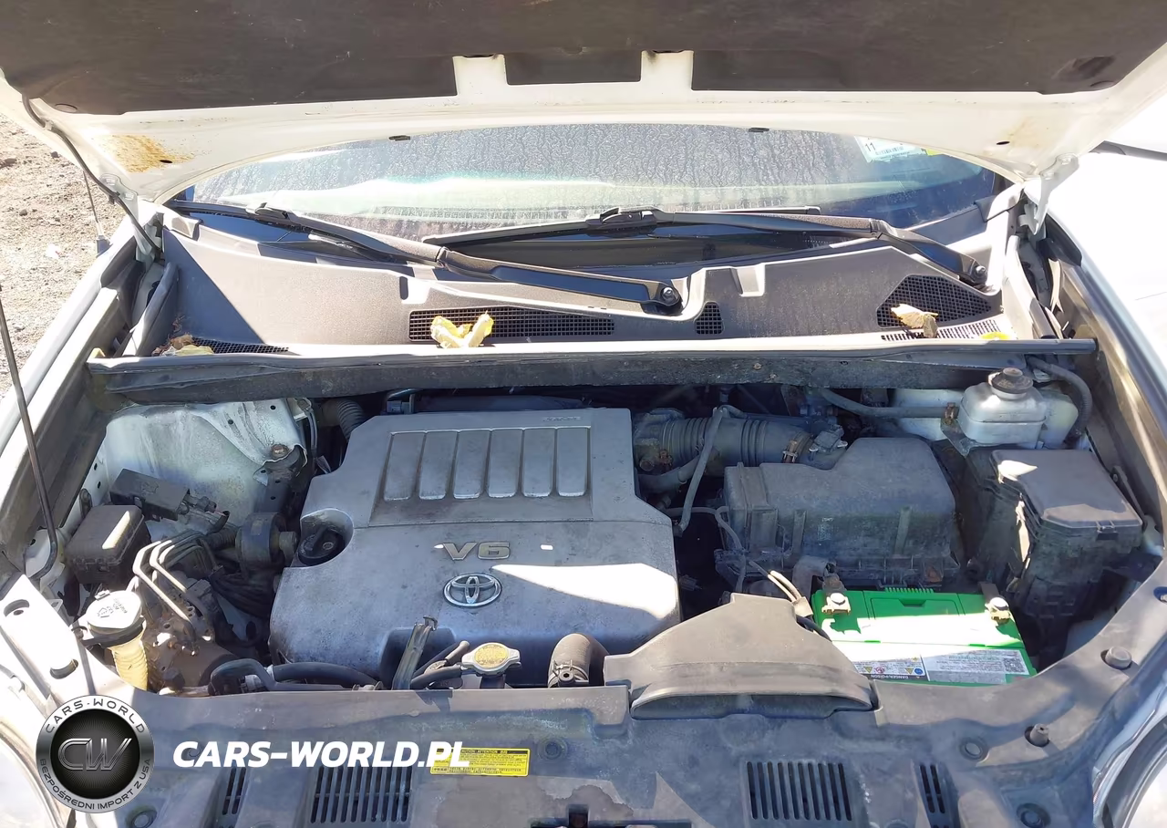 2010 Toyota Highlander Base V6 VIN:5TDBK3EH1AS024180 - 10