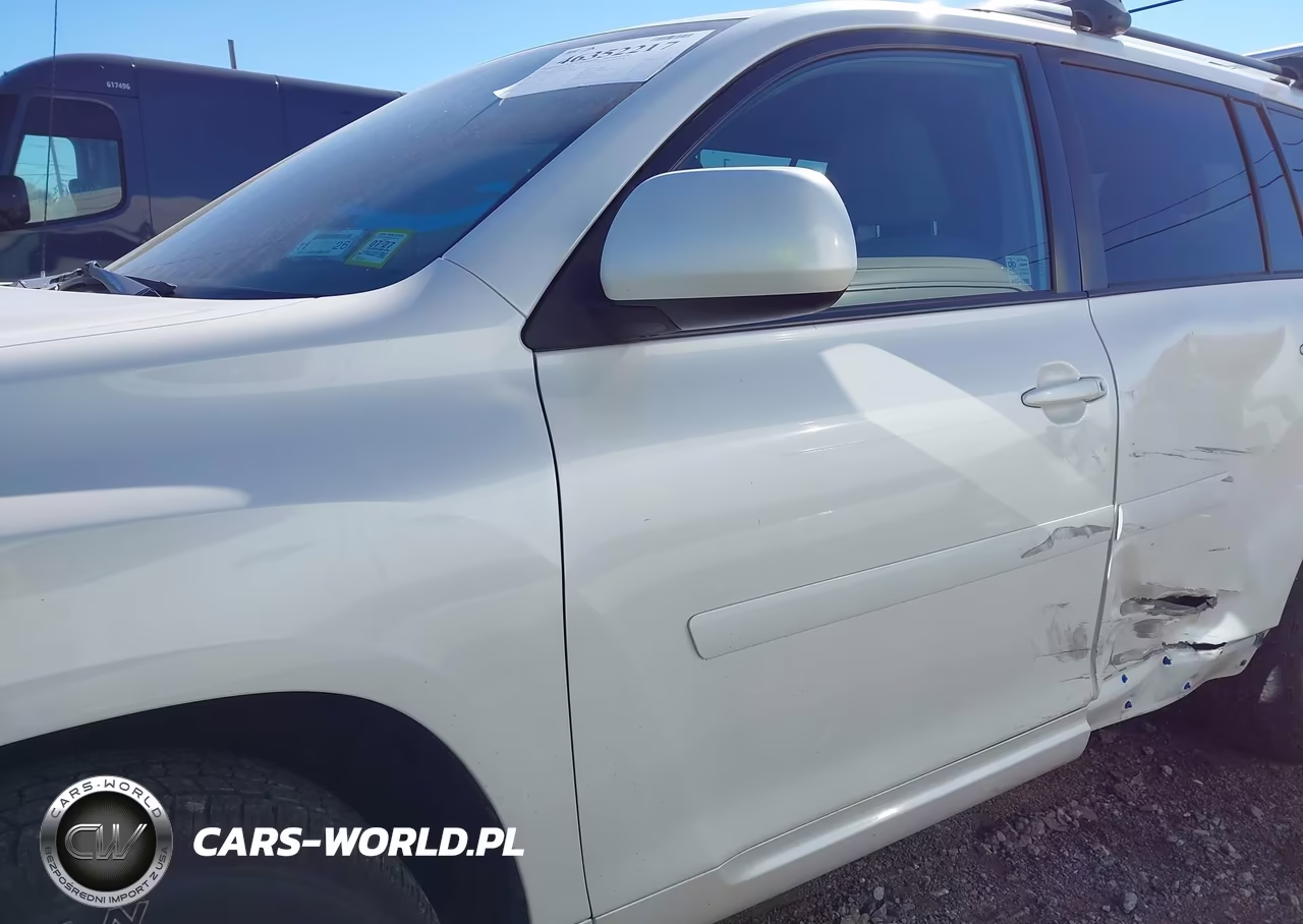 2010 Toyota Highlander Base V6 VIN:5TDBK3EH1AS024180 - 17
