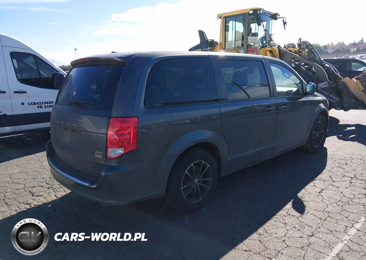 2019 Dodge Grand Caravan Gt VIN:2C4RDGEG1KR637059 - 4