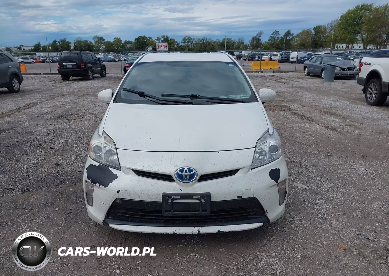 2012 Toyota Prius Two VIN:JTDKN3DUXC5496019 - 12