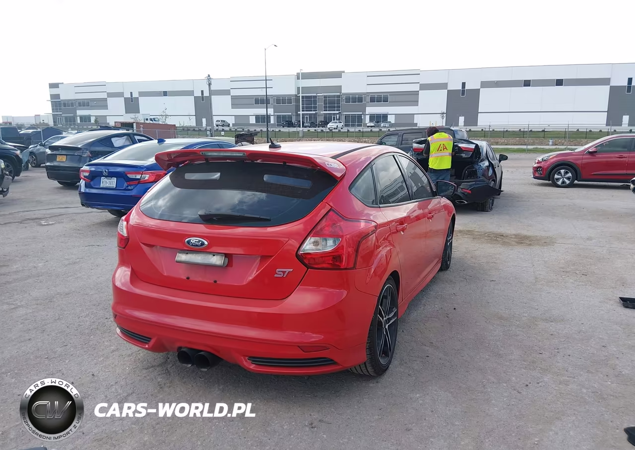 2013 Ford Focus St VIN:1FADP3L93DL264364 - 4