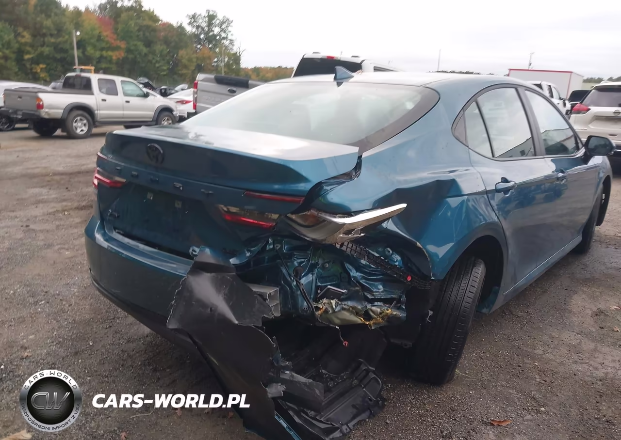 2026 Toyota Camry Le VIN:4T1DAACK8TU273570 - 6