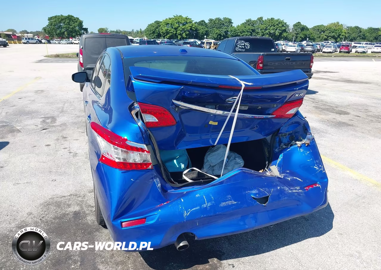 2015 Nissan Sentra Sr VIN:3N1AB7AP8FY294719 - 6