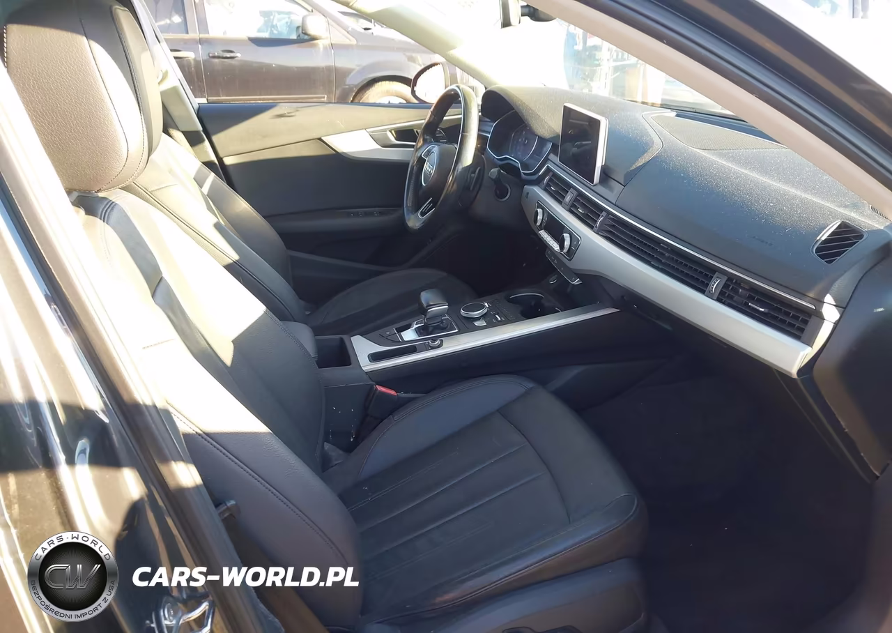 2017 Audi A4 2.0T Premium VIN:WAUGNAF45HN000801 - 5
