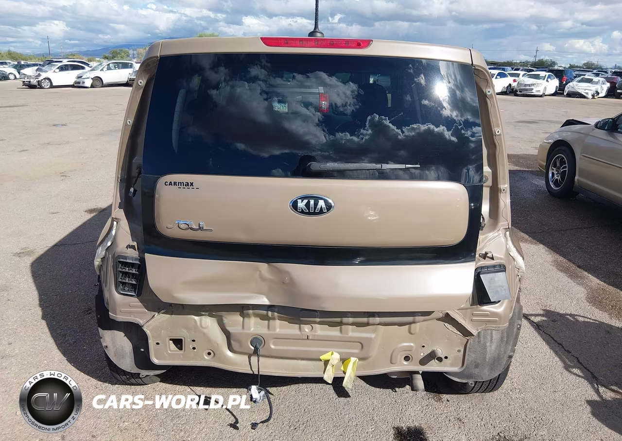 2016 Kia Soul VIN:KNDJN2A23G7292603 - 17